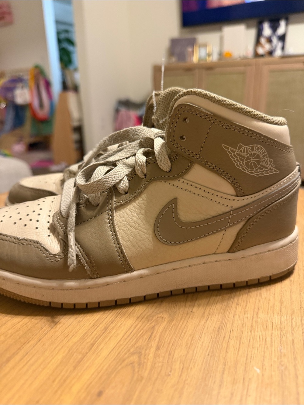 Nike Kids High-Top Sneakers in Beige and Cream